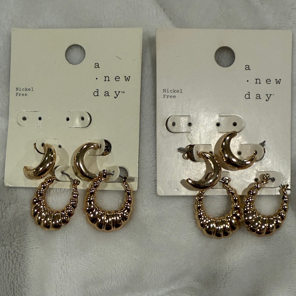 Target 4 Pairs “A New Day”Gold Crescent and Textured Hoop Earrings Brand New